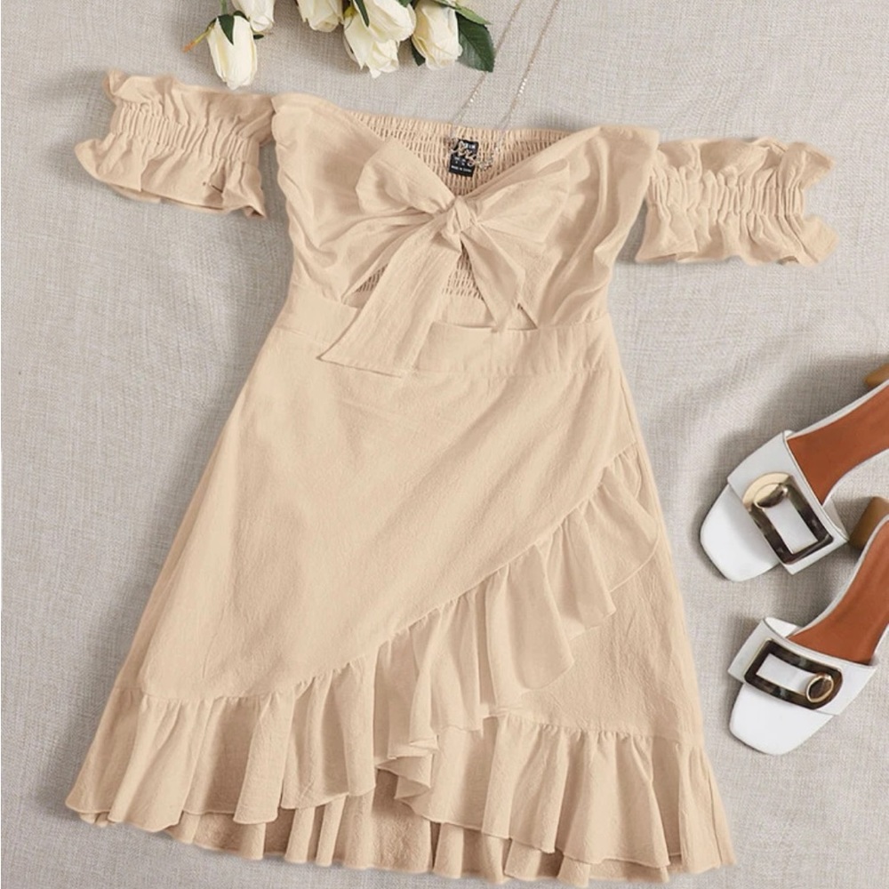 Off Shoulder Tie Front
Wrap Hem Dress